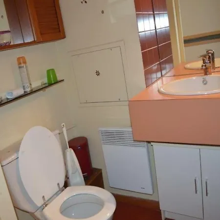 Avec Terrasse, Clim, Parking Prive - - Fr-1-226b-153 * Cavalaire-sur-Mer